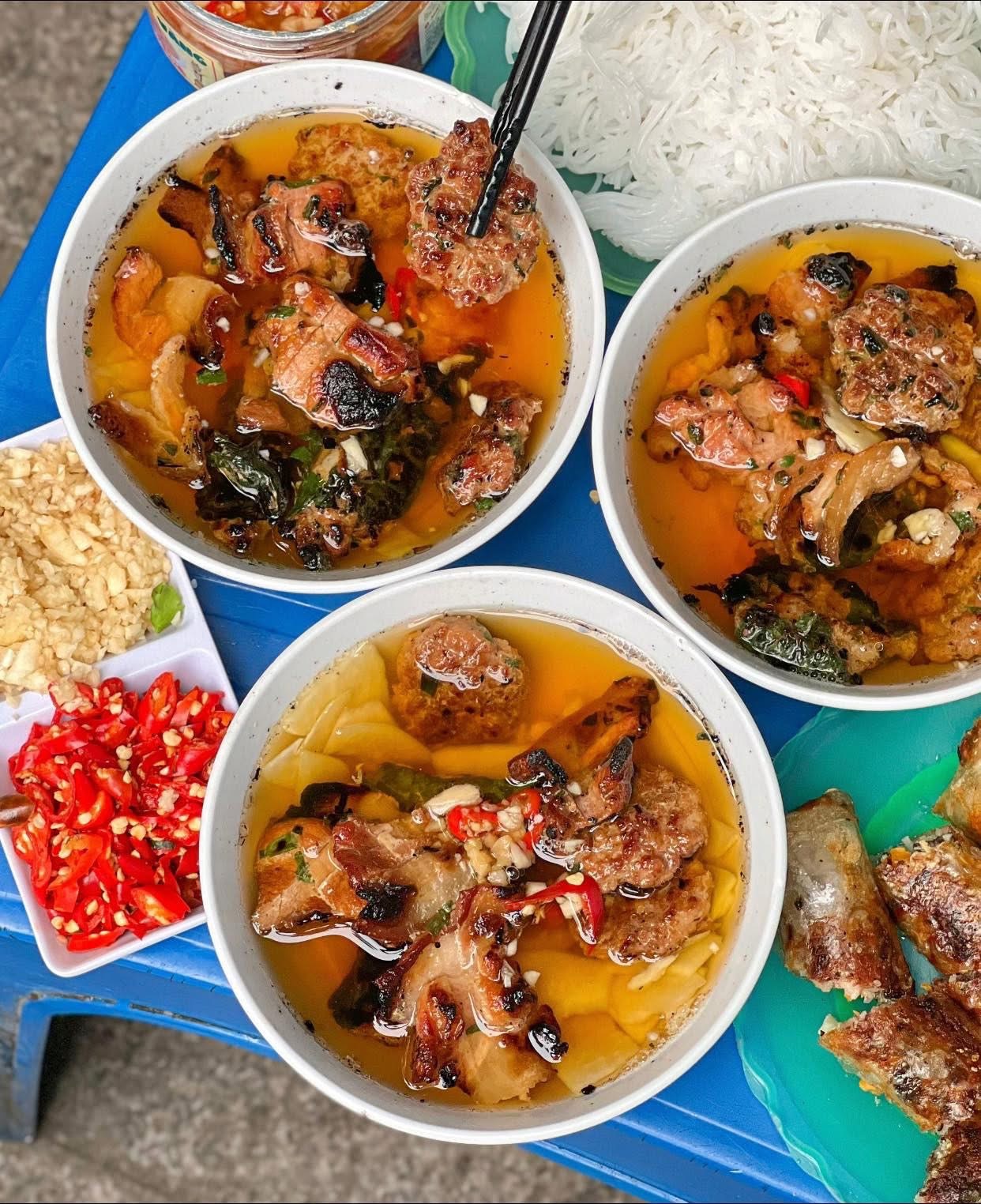 Sống Lại Tôi Đẩy Cả Nhà Dượng Xuống Địa ngục
